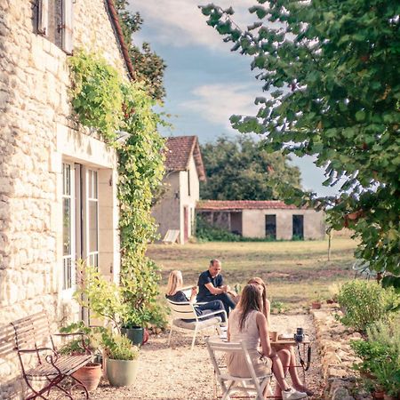 La Nuit & Le Jour Vertheuil-en-Médoc Exterior foto
